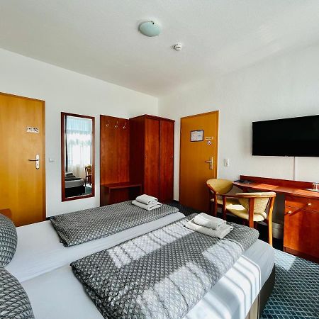 Hotel-Pension "Petridamm" Rostock Eksteriør bilde